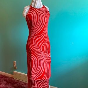 Formal 9/10 Slinky Red